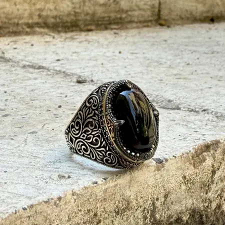 Oniks taşlı 925 ayar oksitli el yapımı erkek gümüş yüzük modeli